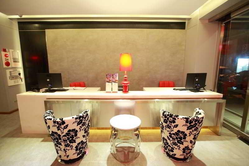 新麗旅店 Newful Hotel Taipei Exterior photo