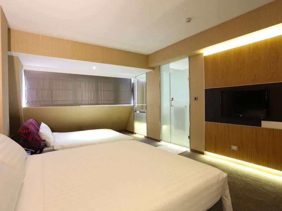 新麗旅店 Newful Hotel Taipei Exterior photo
