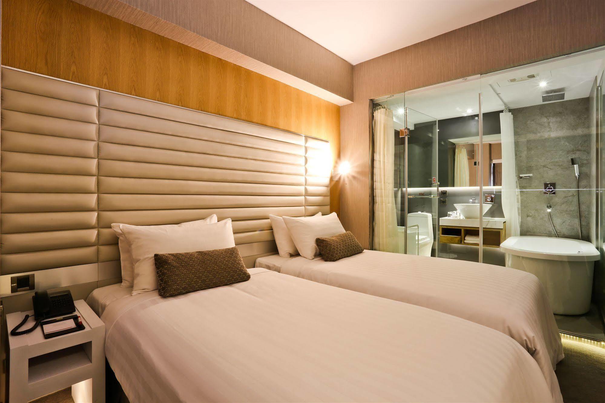 新麗旅店 Newful Hotel Taipei Exterior photo